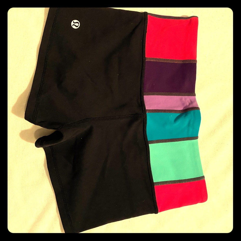 Lulu bike shorts